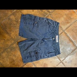 Men’s American Eagle cargo shorts